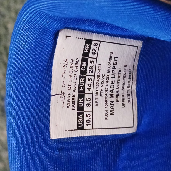 Men's Under Armour turf shoes Used - Picture 3 of 5